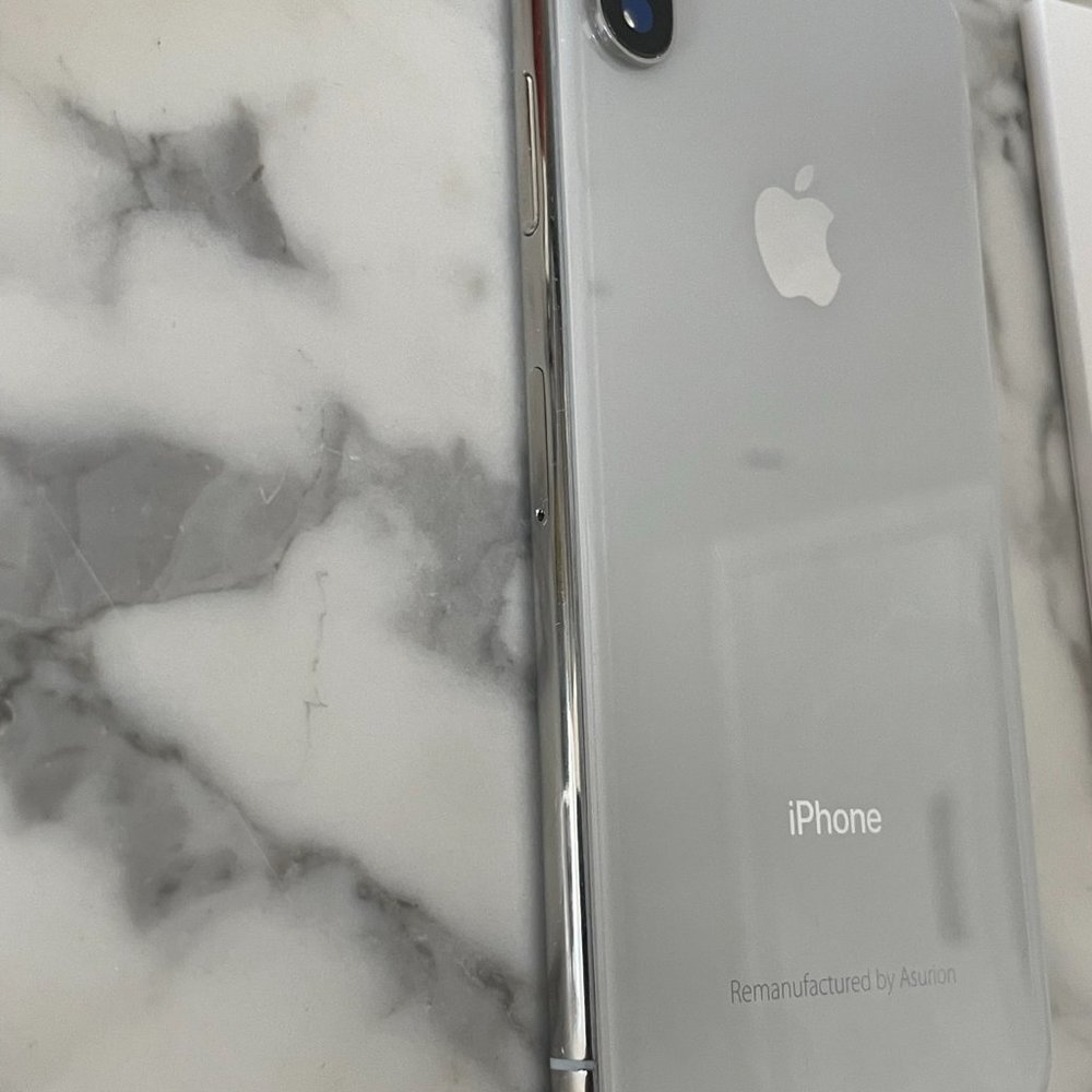 Like NEW Apple iPhone X - 256GB - Silver (Unlocked) Model #: MQCP2LL/A - Picture 3 of 10